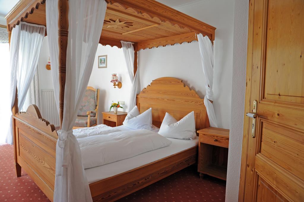 Landgasthof Zum Schwarzen Adler Markt Nordheim Екстер'єр фото